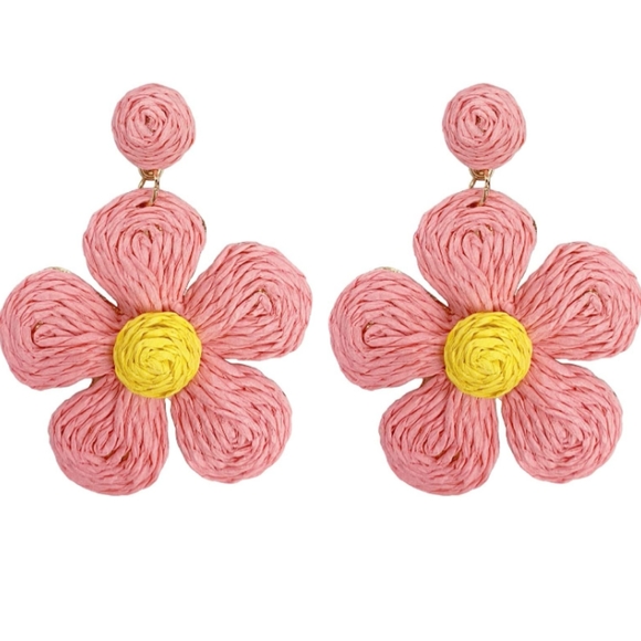Light Pink Oversized Wicker Flower Power Earrings Boho Summer New Rattan Flowers - Picture 1 of 3